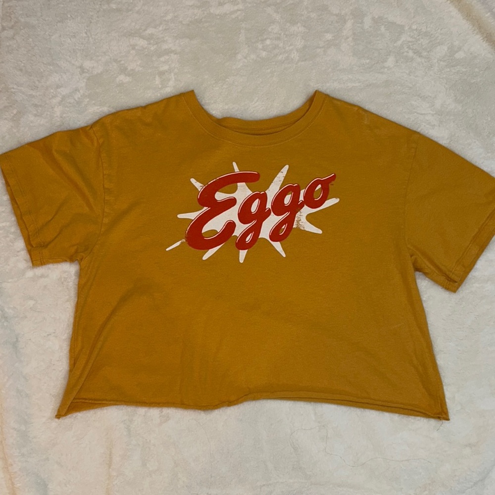 Eggo Cropped Tee